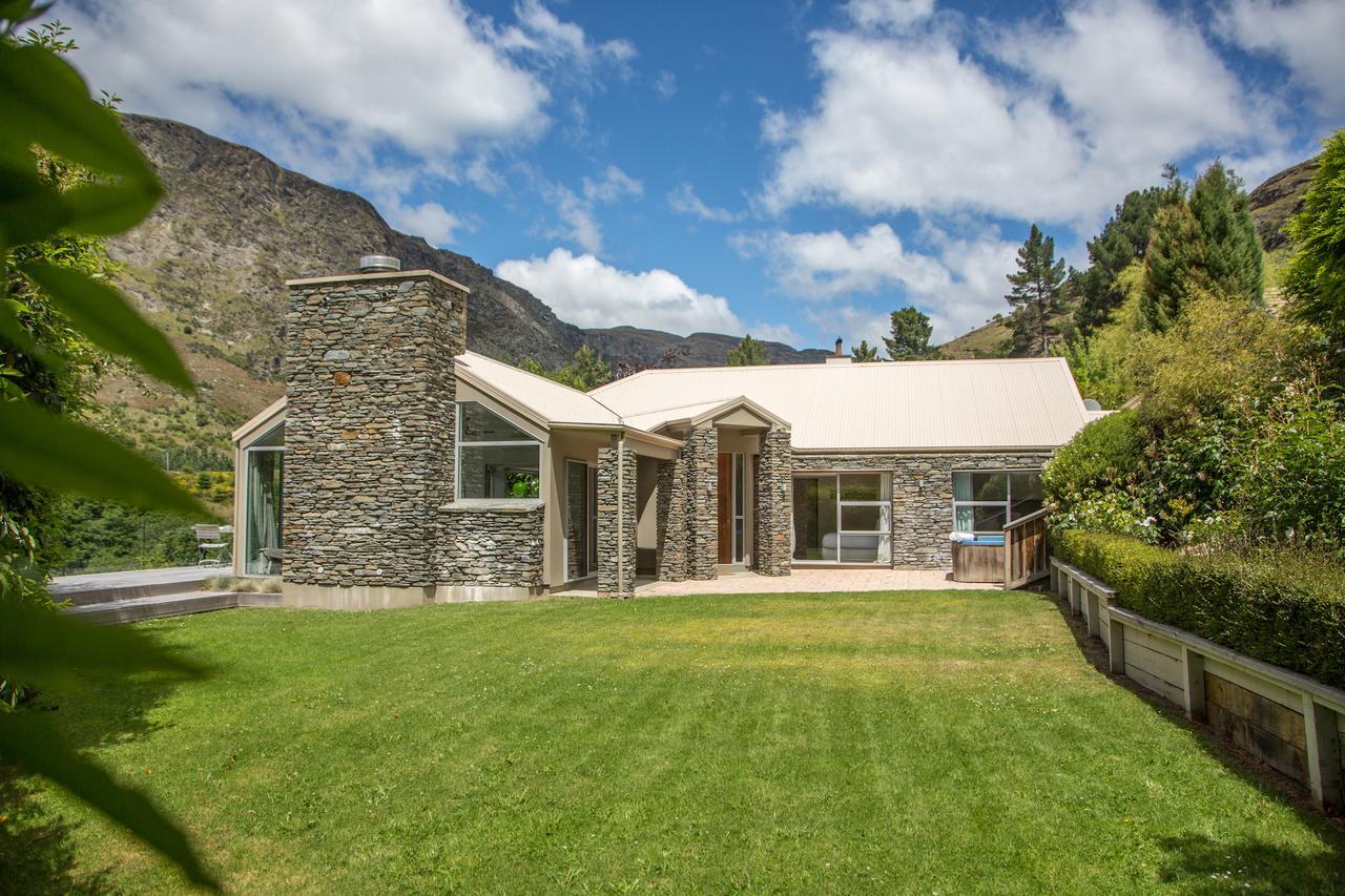 Riverview Retreat Holiday Home By Majordomo Queenstown Quarto foto