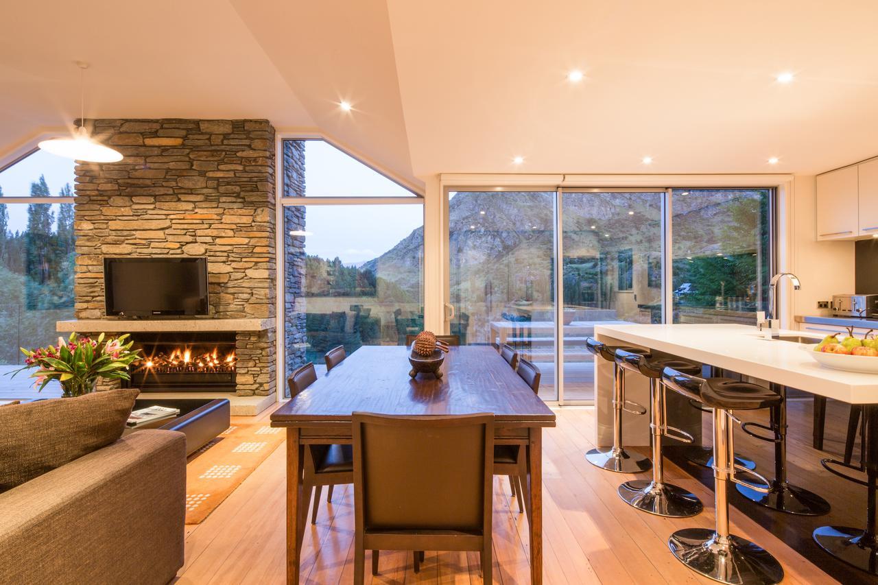 Riverview Retreat Holiday Home By Majordomo Queenstown Quarto foto