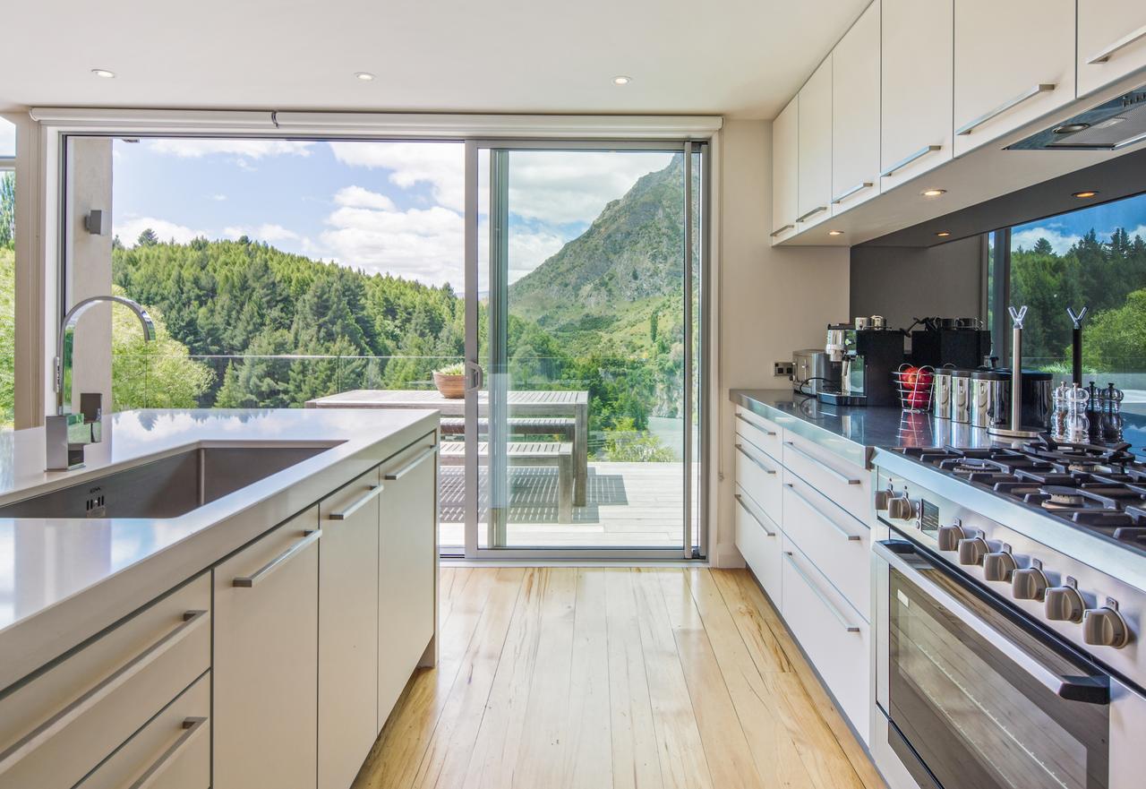 Riverview Retreat Holiday Home By Majordomo Queenstown Quarto foto